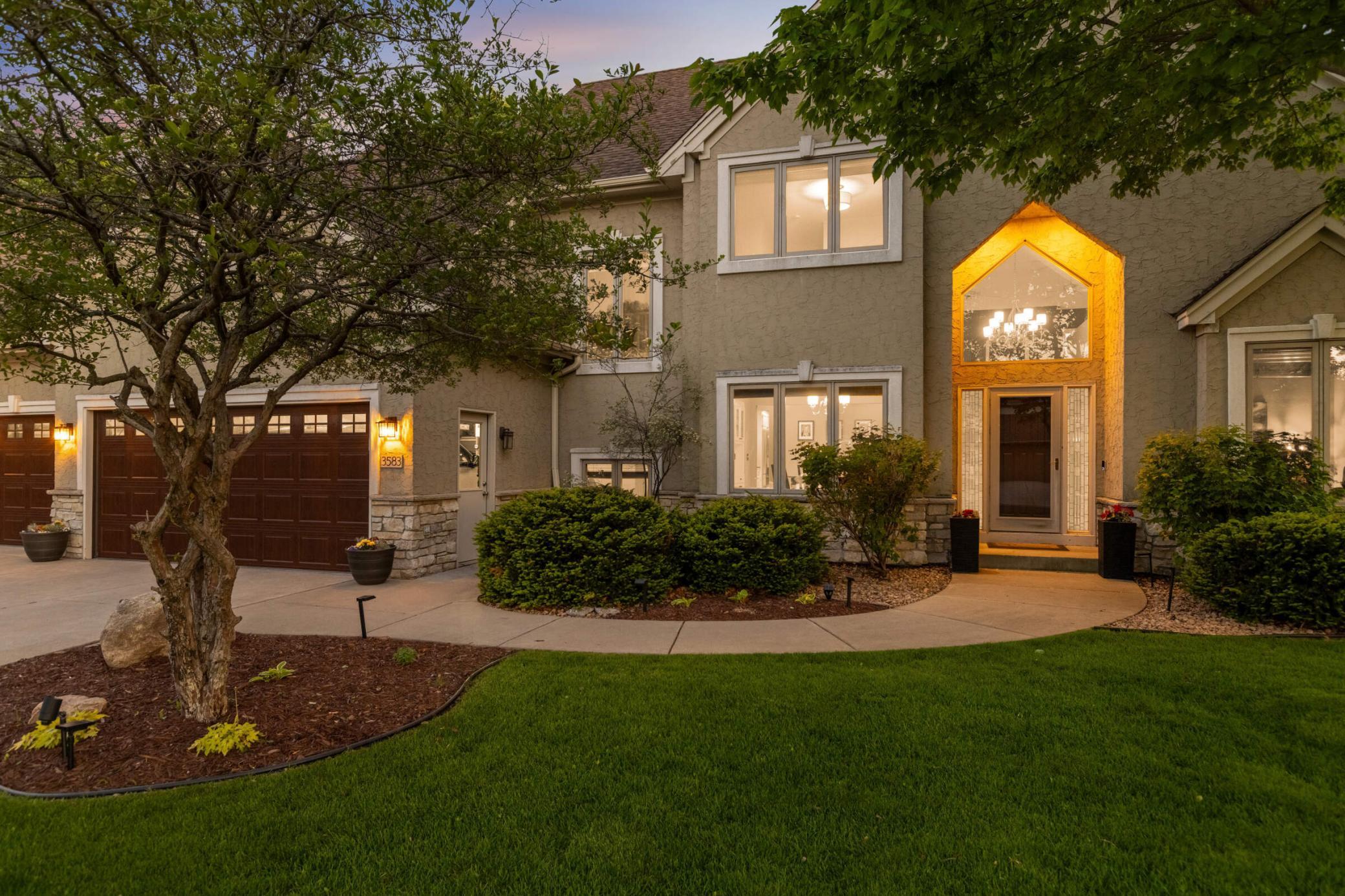 3583 Woodland Trail