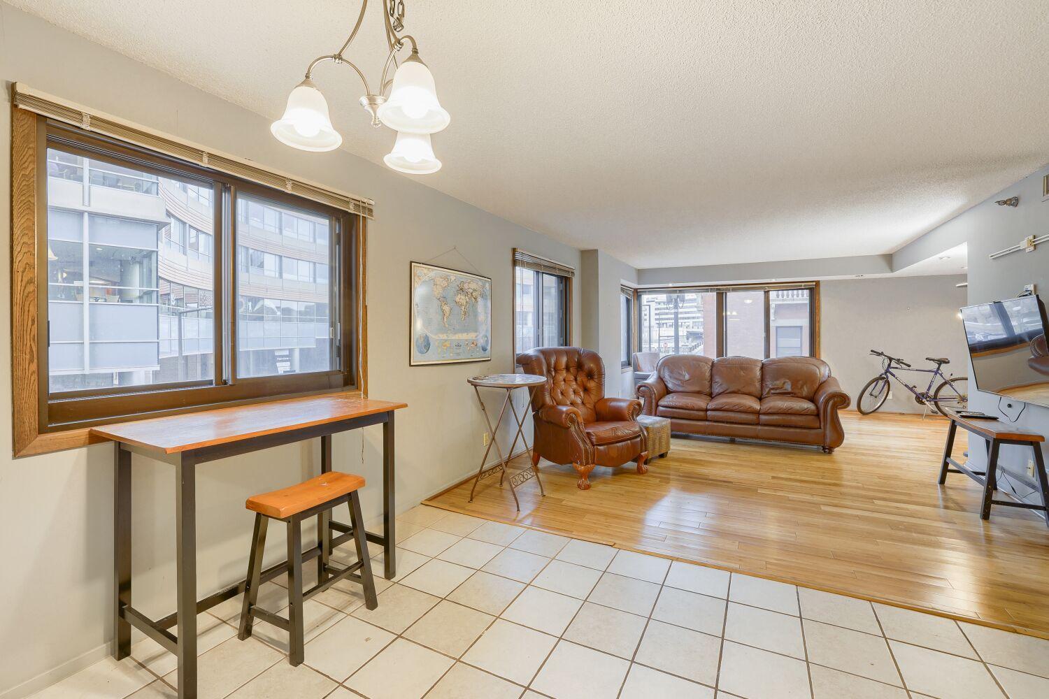 26 10th Street W 302