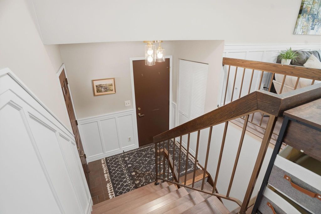 Photo of 5640 Washburn Avenue S, Minneapolis, MN 55410 (MLS # 7061341)