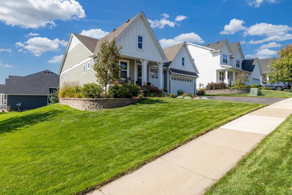 Photo of 7099 61st Street S, Cottage Grove, MN 55016 (MLS # 7033058)