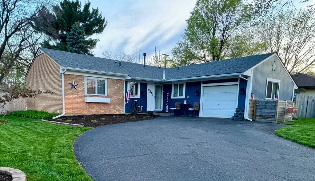 Photo of 2217 Laramie Trail, Brooklyn Park, MN 55444 (MLS # 7063951)