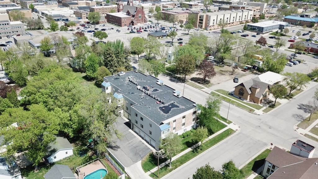Photo of 520 5th Street SW #317, Willmar, MN 56201 (MLS # 7076391)