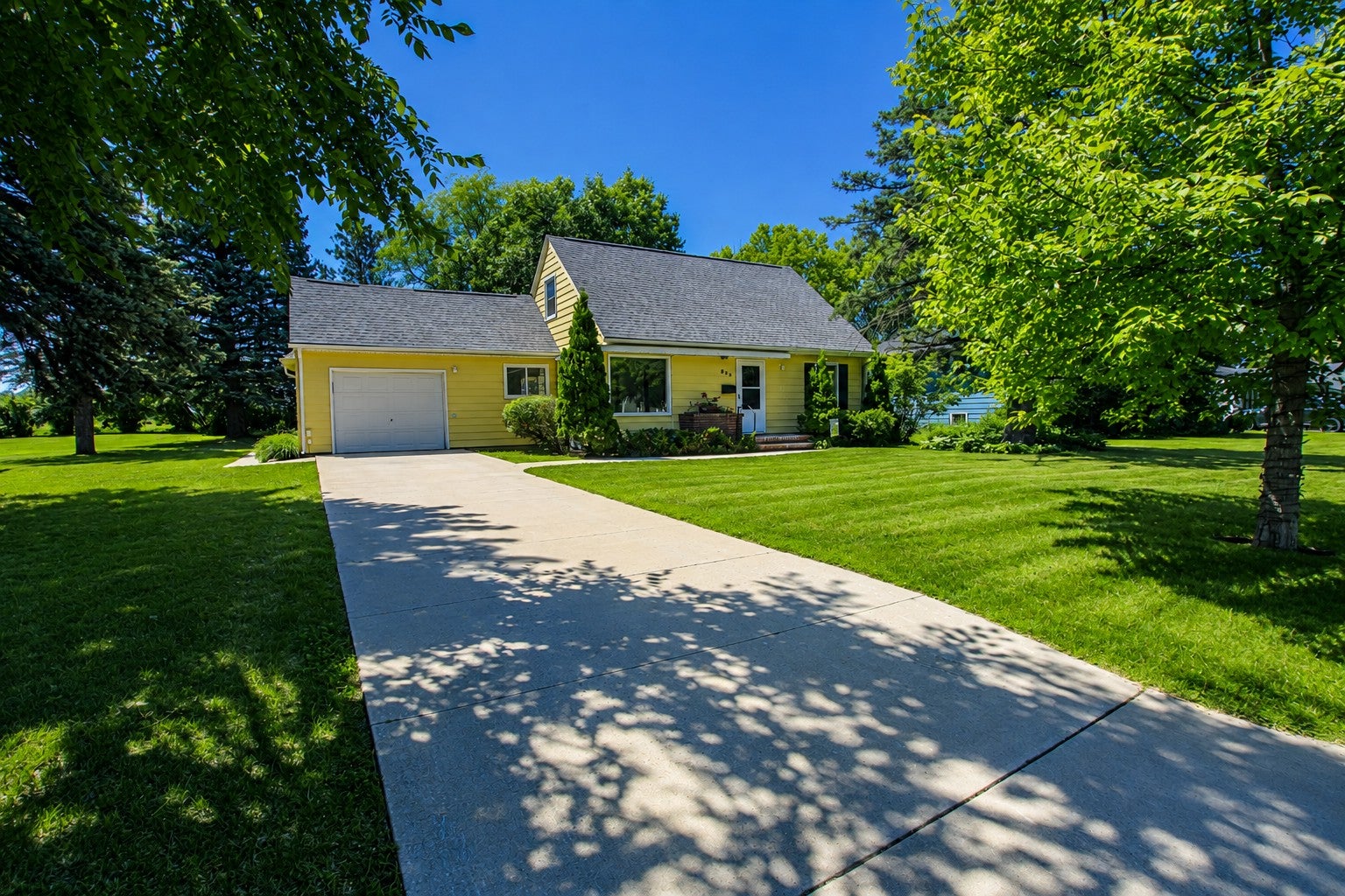 822 Westwood Drive SW