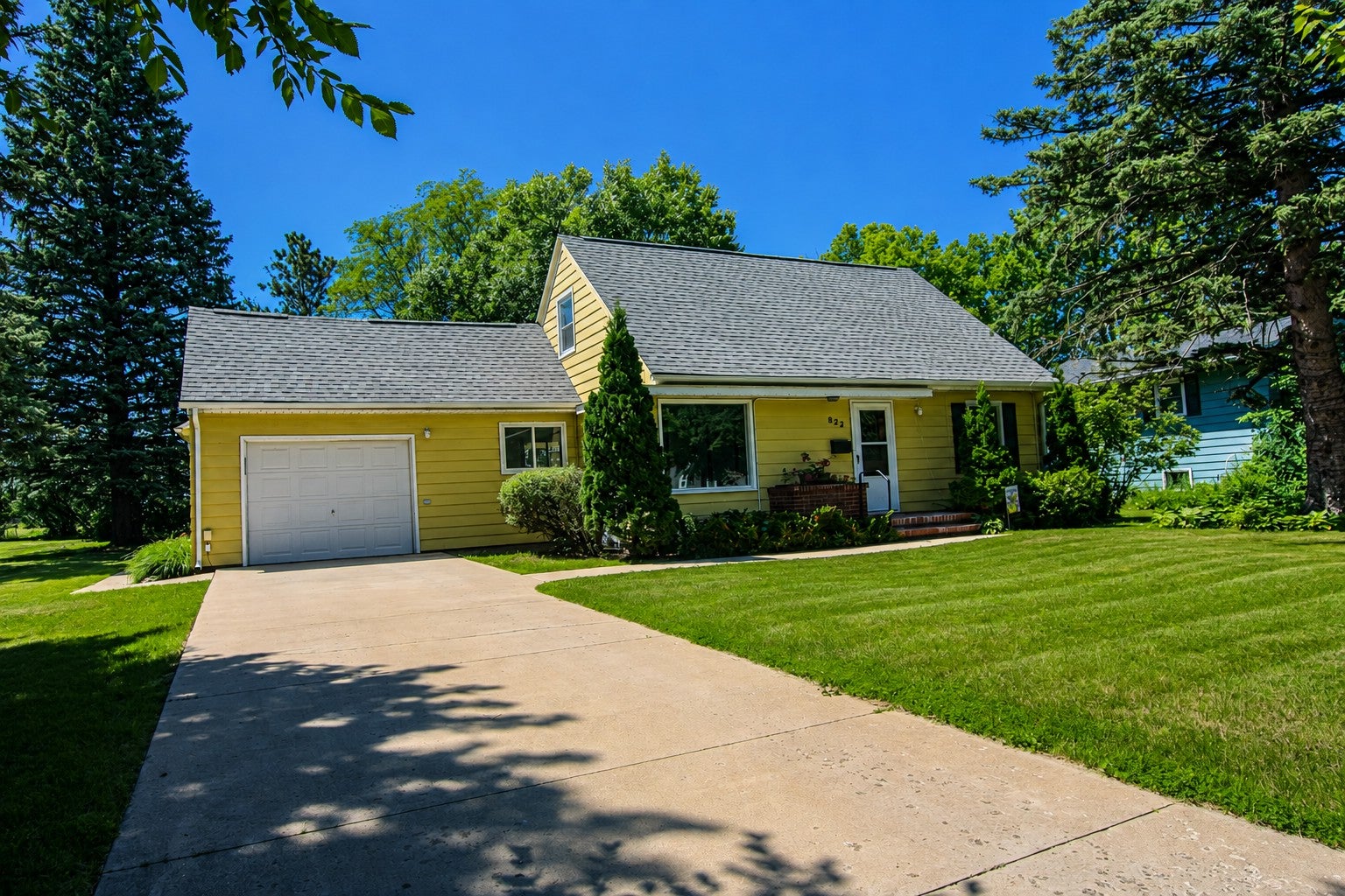 822 Westwood Drive SW