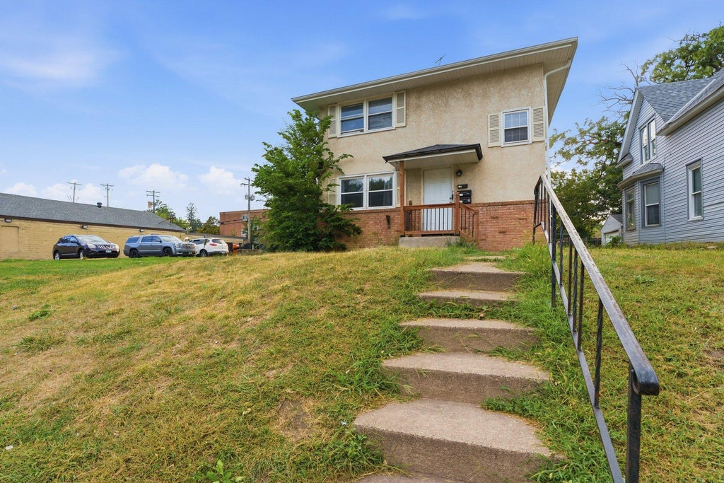 Photo of 3229 Penn Avenue N, Minneapolis, MN 55412 (MLS # 7146328)