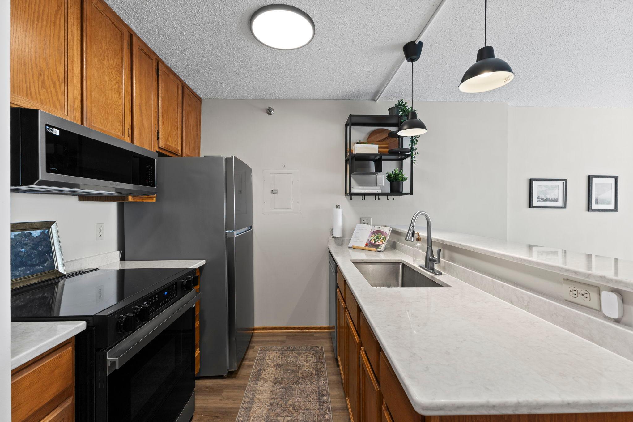 433 S 7th Street 2126