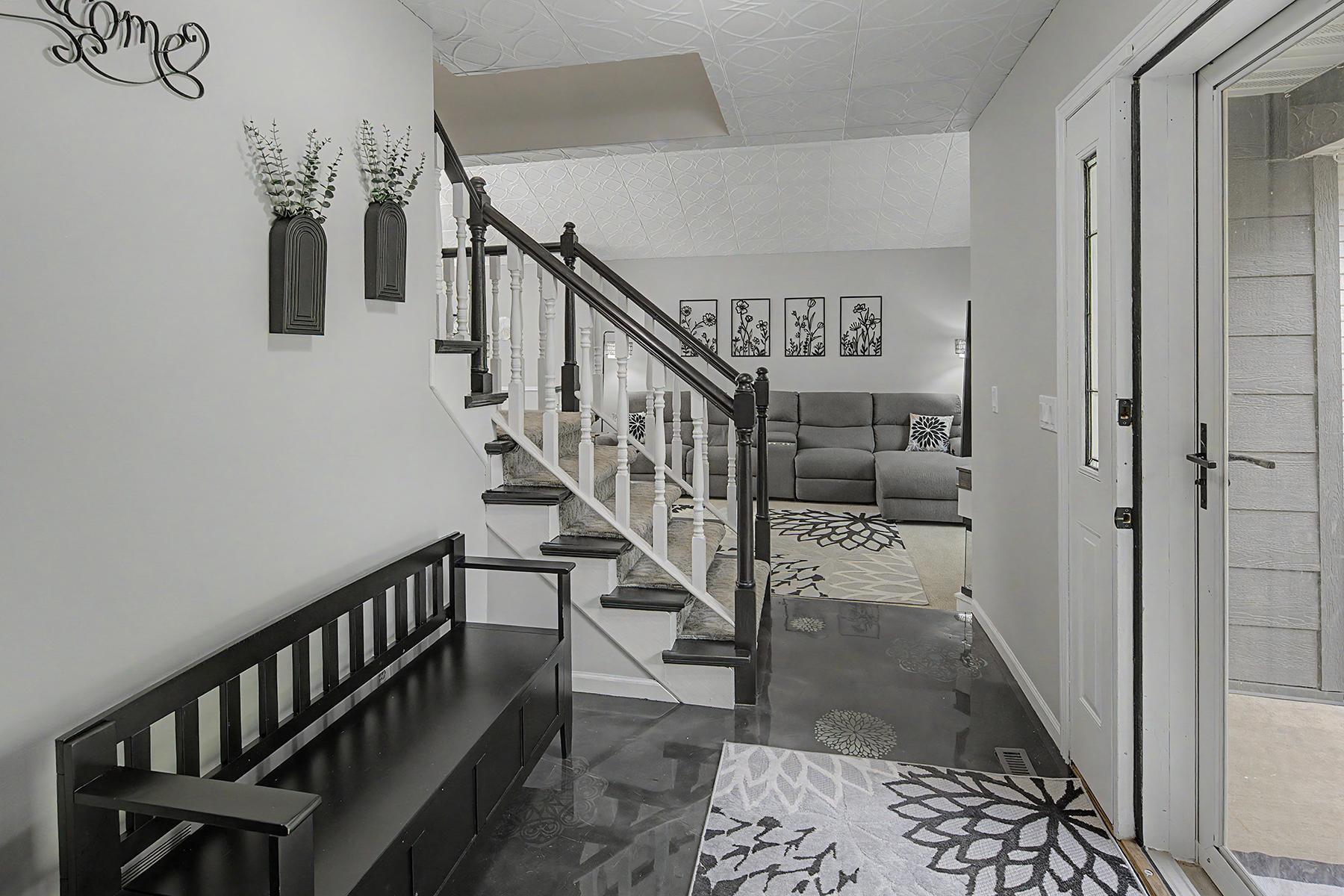 1705 Rushmore Drive