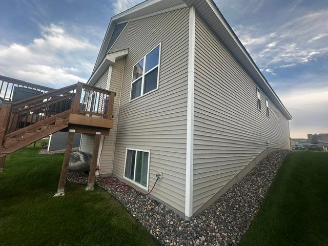 7604 38th Street N