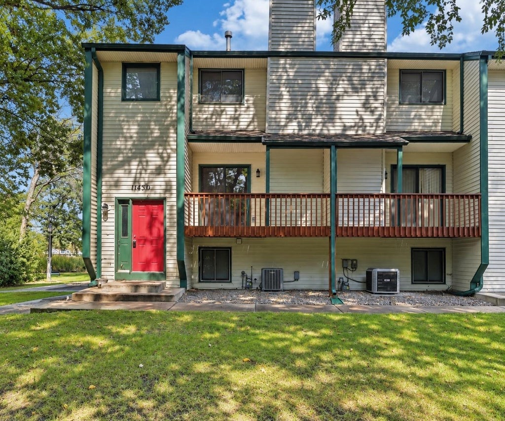 Photo of 11430 Jay Street NW, Coon Rapids, MN 55433 (MLS # 7138877)