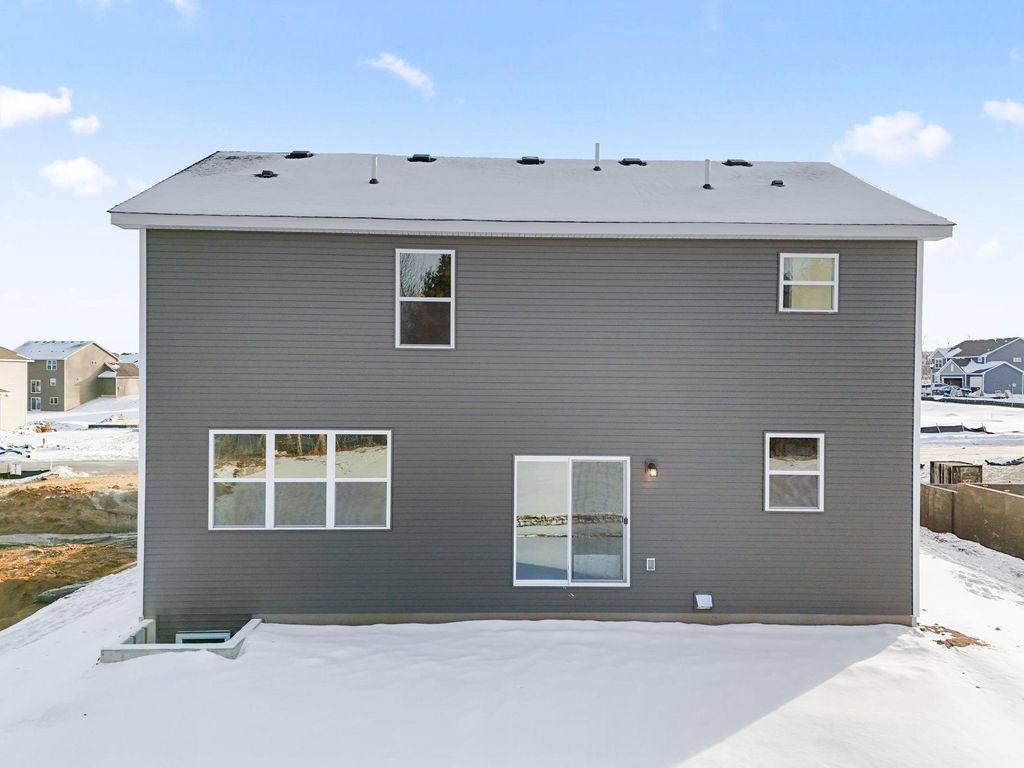 Photo of 7542 Upper 42nd Street N, Oakdale, MN 55128 (MLS # 7038070)