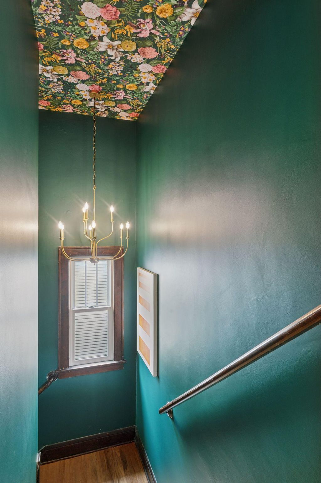 Photo of 1455 Ashland Avenue, Saint Paul, MN 55104 (MLS # 7030328)