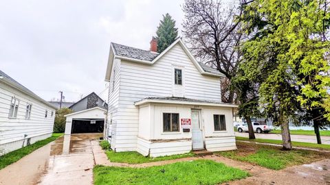 800 Burke Avenue Harvey ND 58341