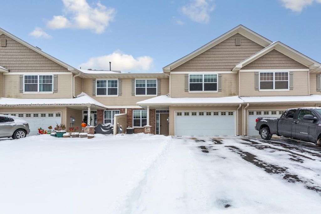 Photo of 1556 Independence Drive #202, Northfield, MN 55057 (MLS # 7002028)