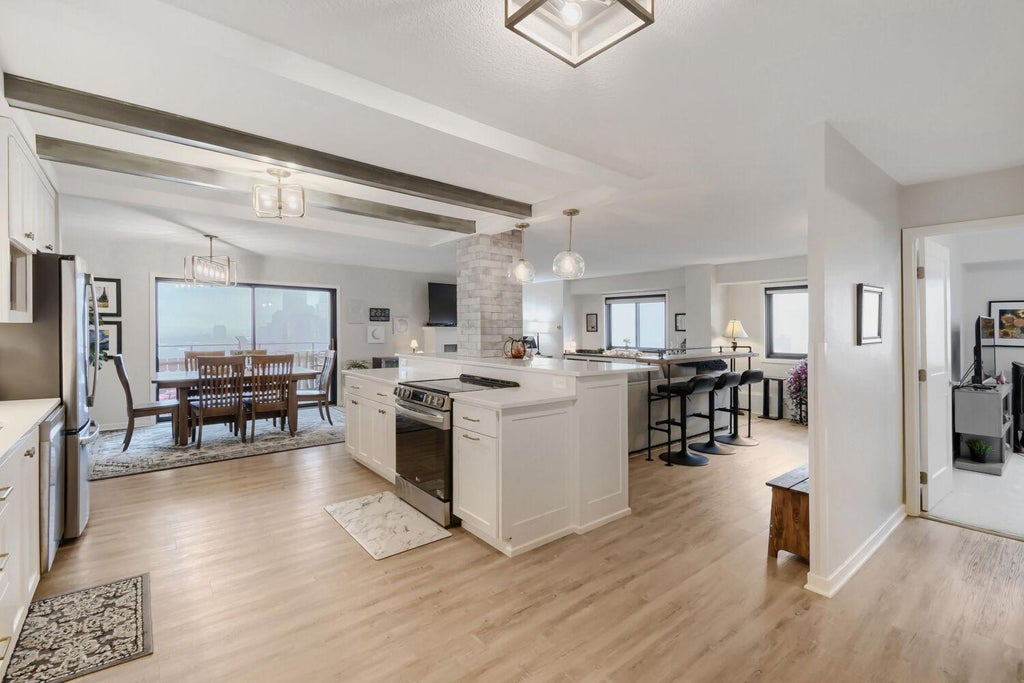 Photo of 400 Groveland Avenue #2313, Minneapolis, MN 55403 (MLS # 7146008)