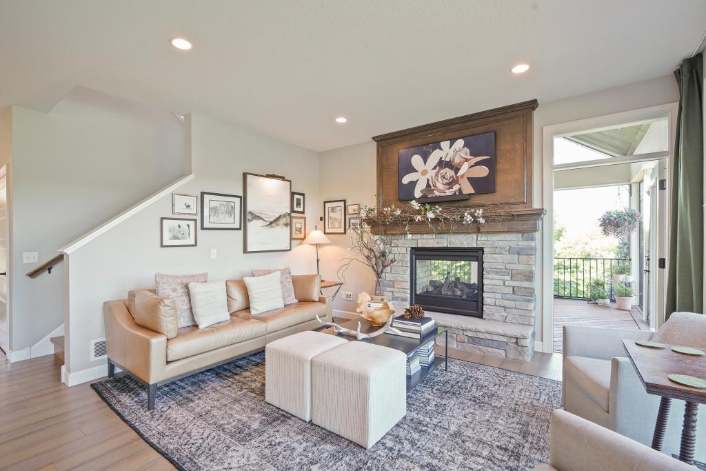 5612 Edgewater Drive