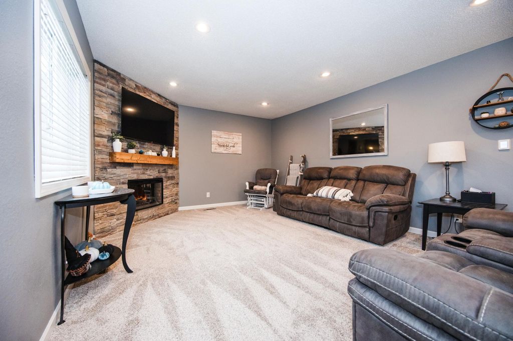 Photo of 420 Broadway Avenue, Detroit Lakes, MN 56501 (MLS # 7015315)