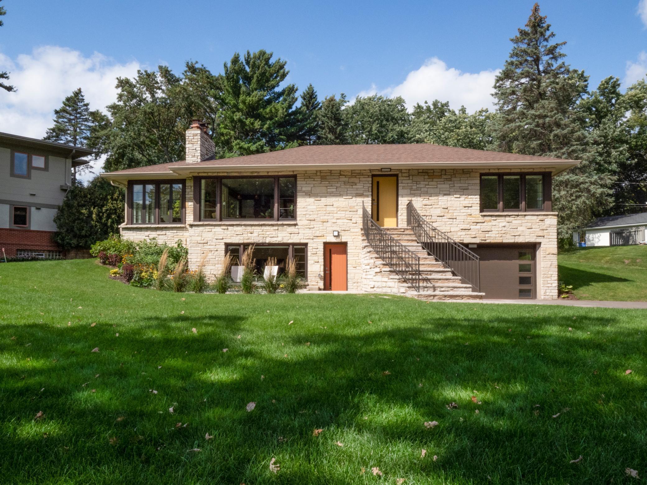 1325 Spring Valley Road