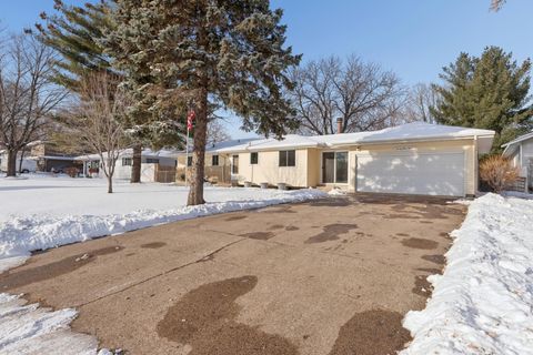 2912 W 88th Street Bloomington MN 55431