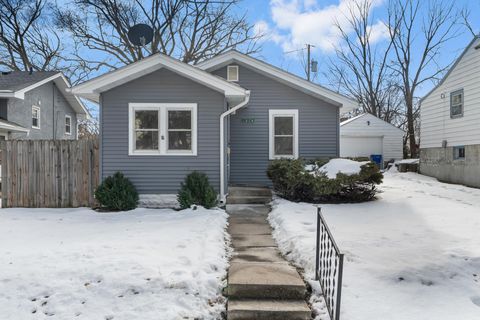 1824 Sims Avenue Saint Paul MN 55119