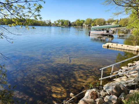 Photo of 21200 654th Avenue, Litchfield, MN 55355 (MLS # 7067514)