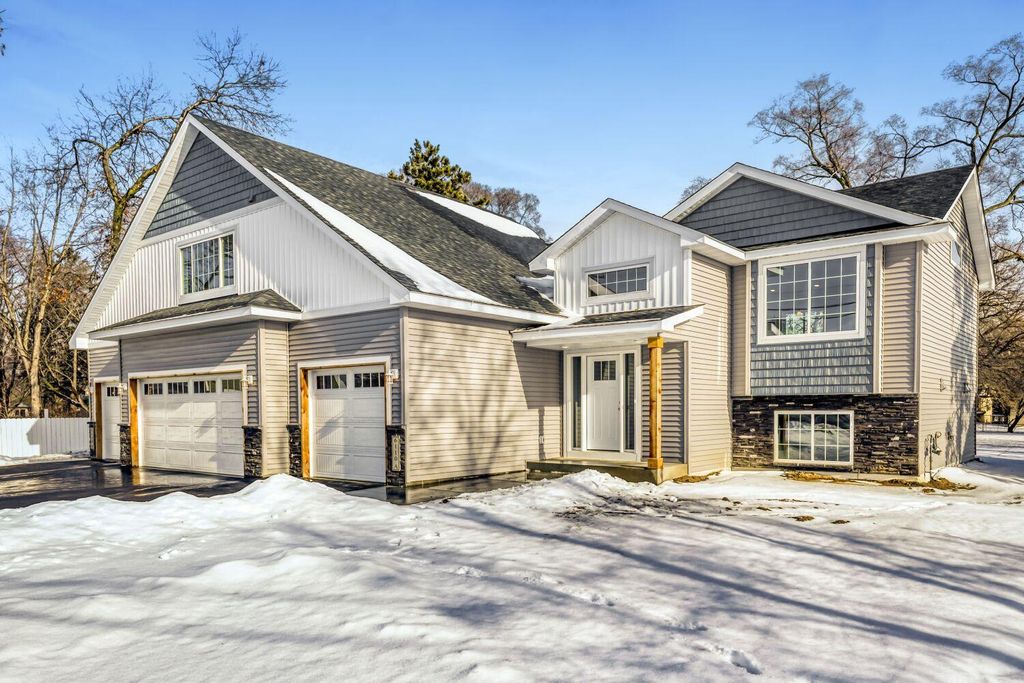 Photo of 61xx Lakeland Avenue N, Crystal, MN 55428 (MLS # 7008812)