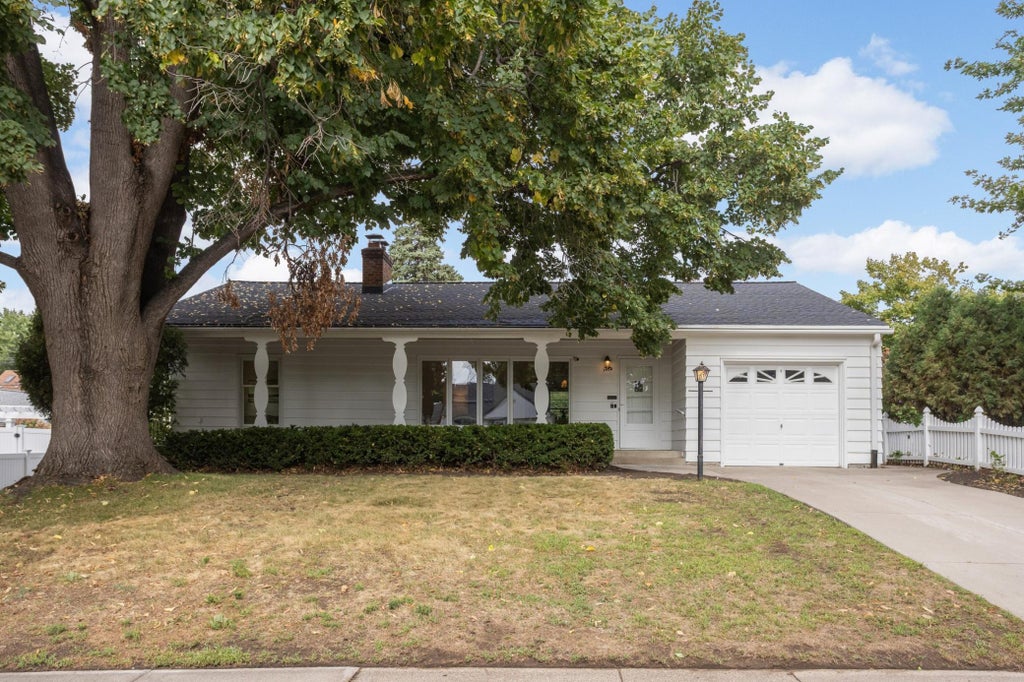 Photo of 1859 Saunders Avenue, Saint Paul, MN 55116 (MLS # 7141061)