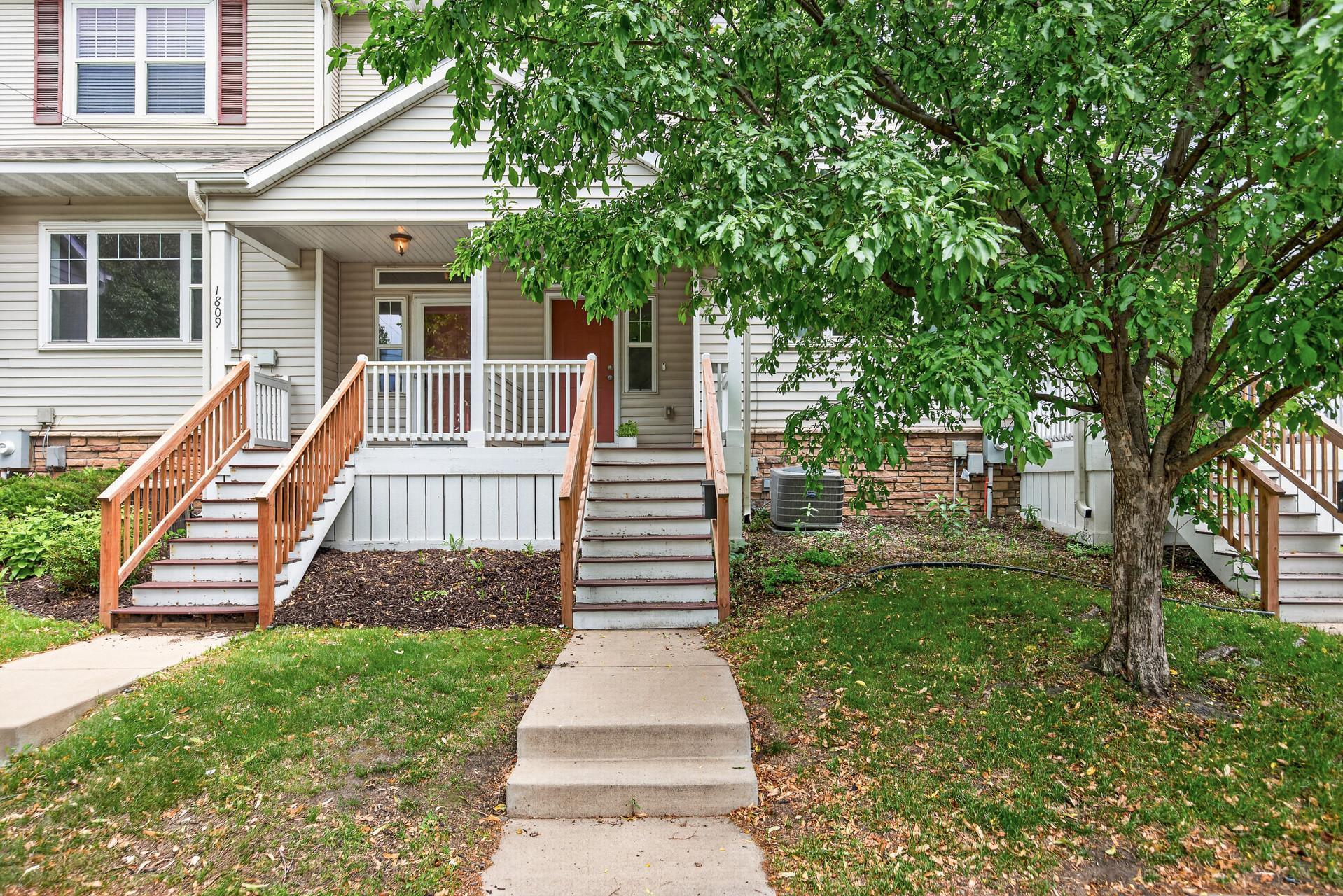 1807 3rd Street NE