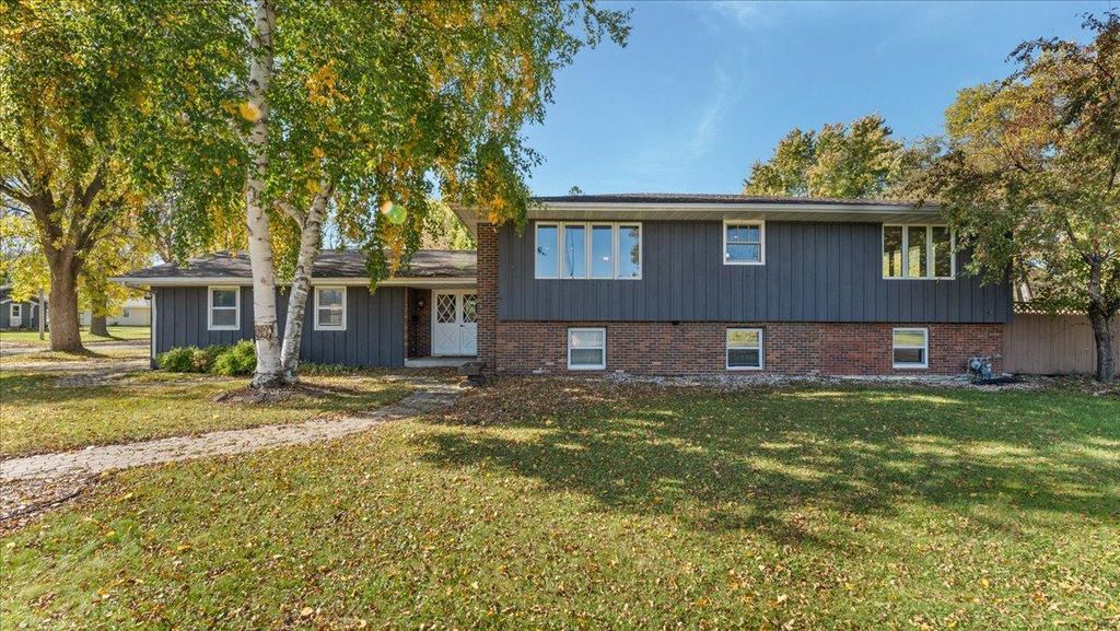 Photo of 900 13th Avenue SW, Willmar, MN 56201 (MLS # 6800822)