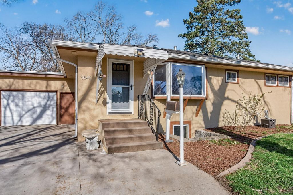 Photo of 5845 Jersey Avenue N, Crystal, MN 55428 (MLS # 7042655)