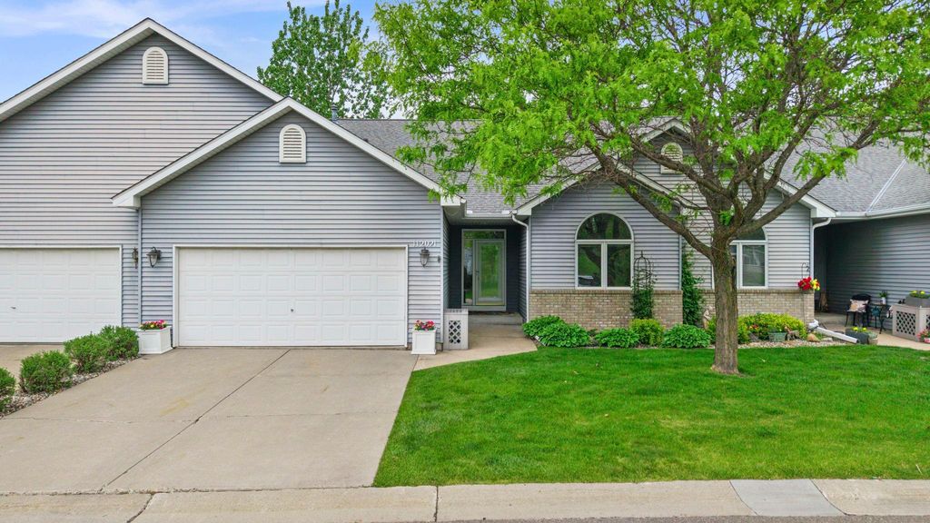 Photo of 112021 Hidden Creek Place, Chaska, MN 55318 (MLS # 7059594)
