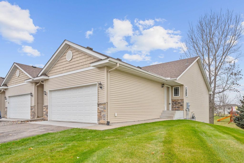 Photo of 7316 Kahler Circle NE, Otsego, MN 55301 (MLS # 6817977)