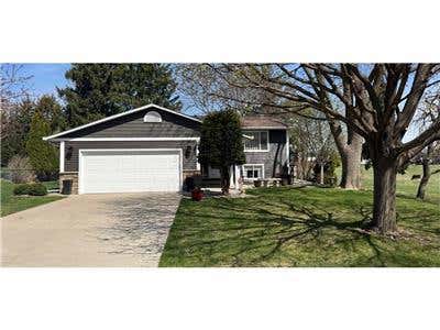 Photo of 7470 Upper 26th Street, Oakdale, MN 55128 (MLS # 7126171)