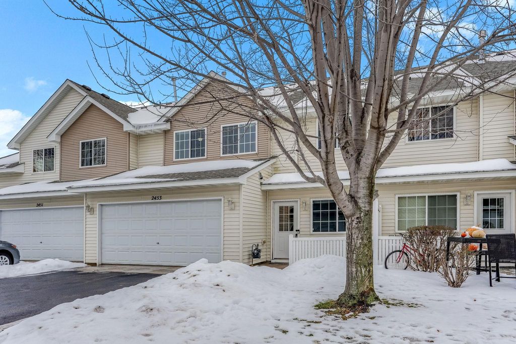 Photo of 2453 Yellowstone Drive #114, Hastings, MN 55033 (MLS # 7004325)