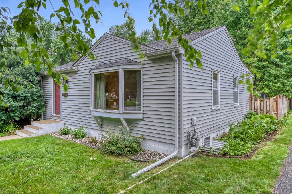 3340 Utah Avenue S - Photo 2