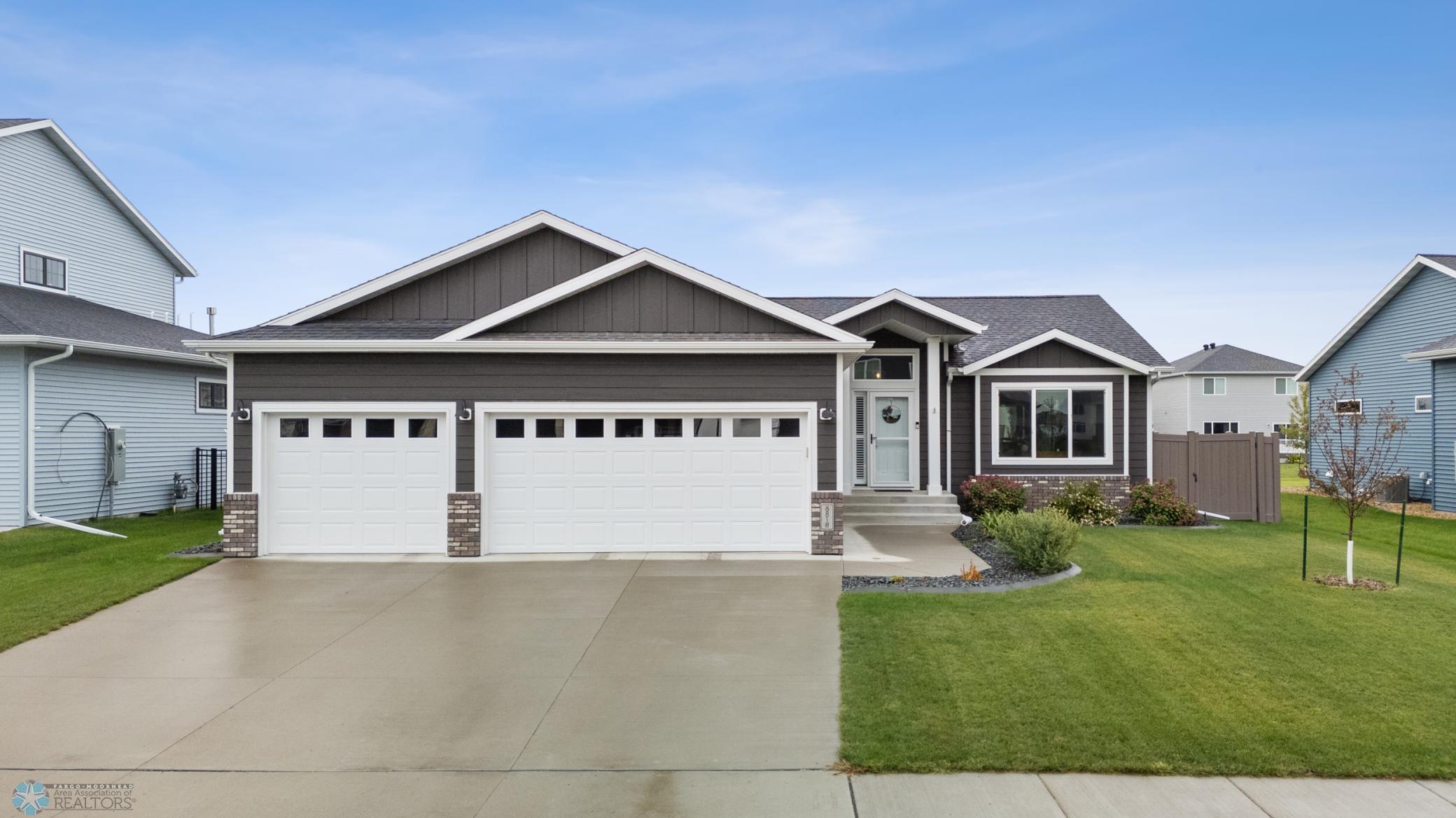 Horace, North Dakota 58047, United States, 4 Bedrooms Bedrooms, ,3 BathroomsBathrooms,Residential,Pending Sale,250149