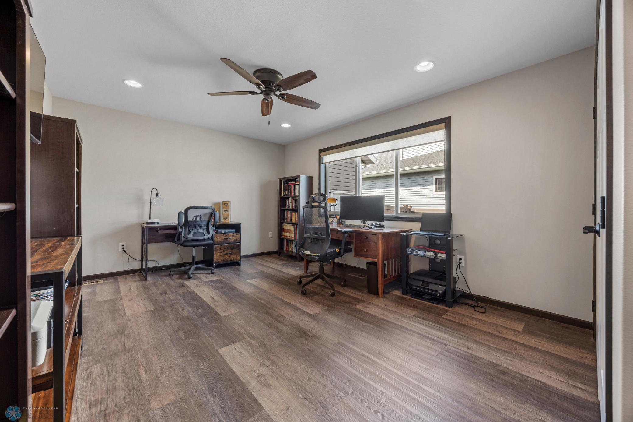 Horace, North Dakota 58047, United States, 4 Bedrooms Bedrooms, ,3 BathroomsBathrooms,Residential,Pending Sale,250149