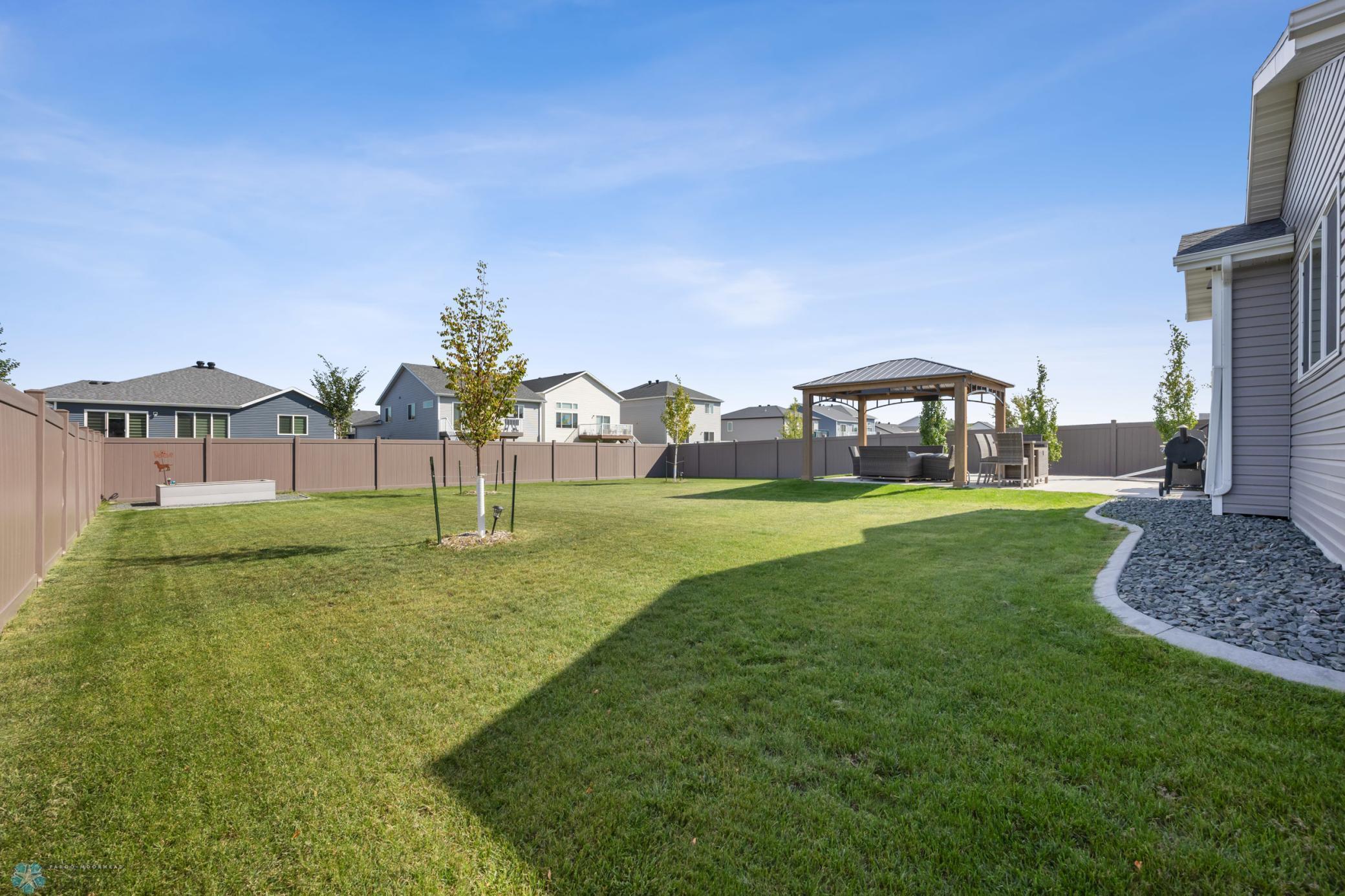 Horace, North Dakota 58047, United States, 4 Bedrooms Bedrooms, ,3 BathroomsBathrooms,Residential,Pending Sale,250149