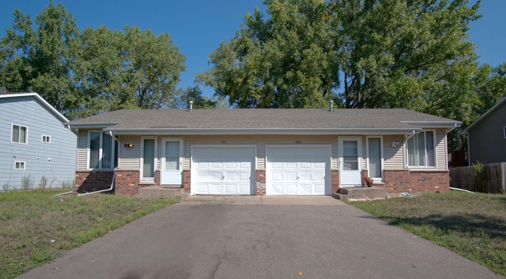 Photo of 3308 84th Avenue N, Brooklyn Park, MN 55443 (MLS # 7131873)