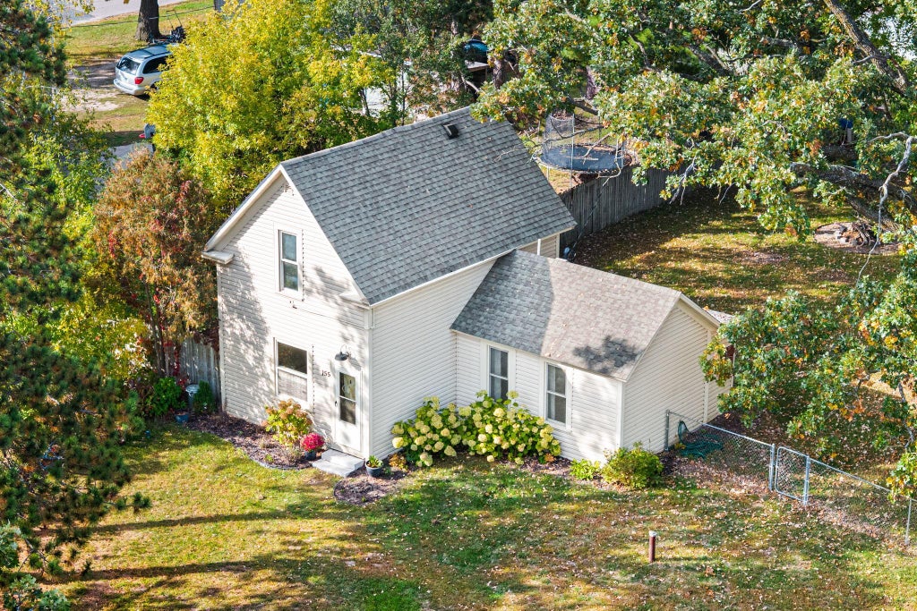 Photo of 155 Saint Francis Avenue NW, Bethel, MN 55005 (MLS # 7147635)