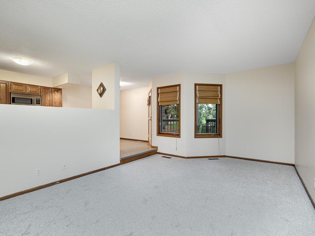 1381 Spencer Road W