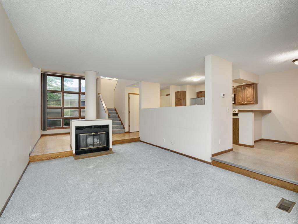 1381 Spencer Road W