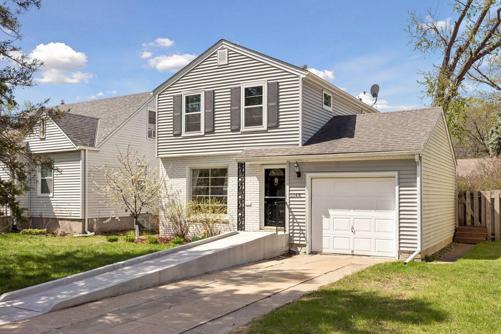 Photo of 3148 Hampshire Avenue S, Saint Louis Park, MN 55426 (MLS # 7064830)