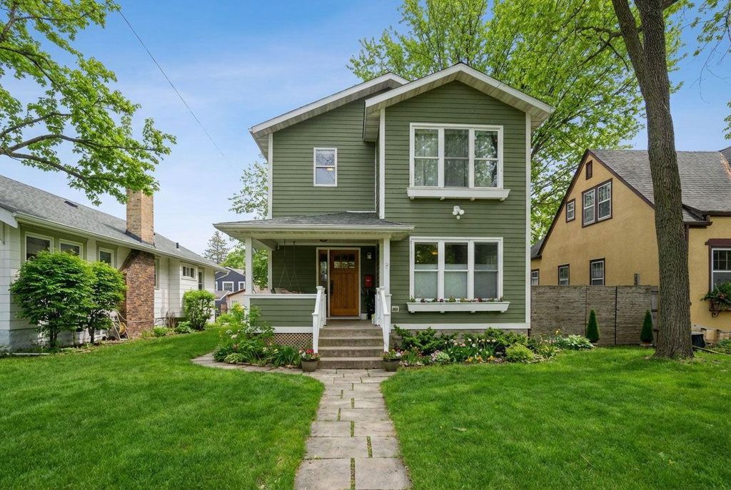 Photo of 241 Russell Avenue S, Minneapolis, MN 55405 (MLS # 7012004)