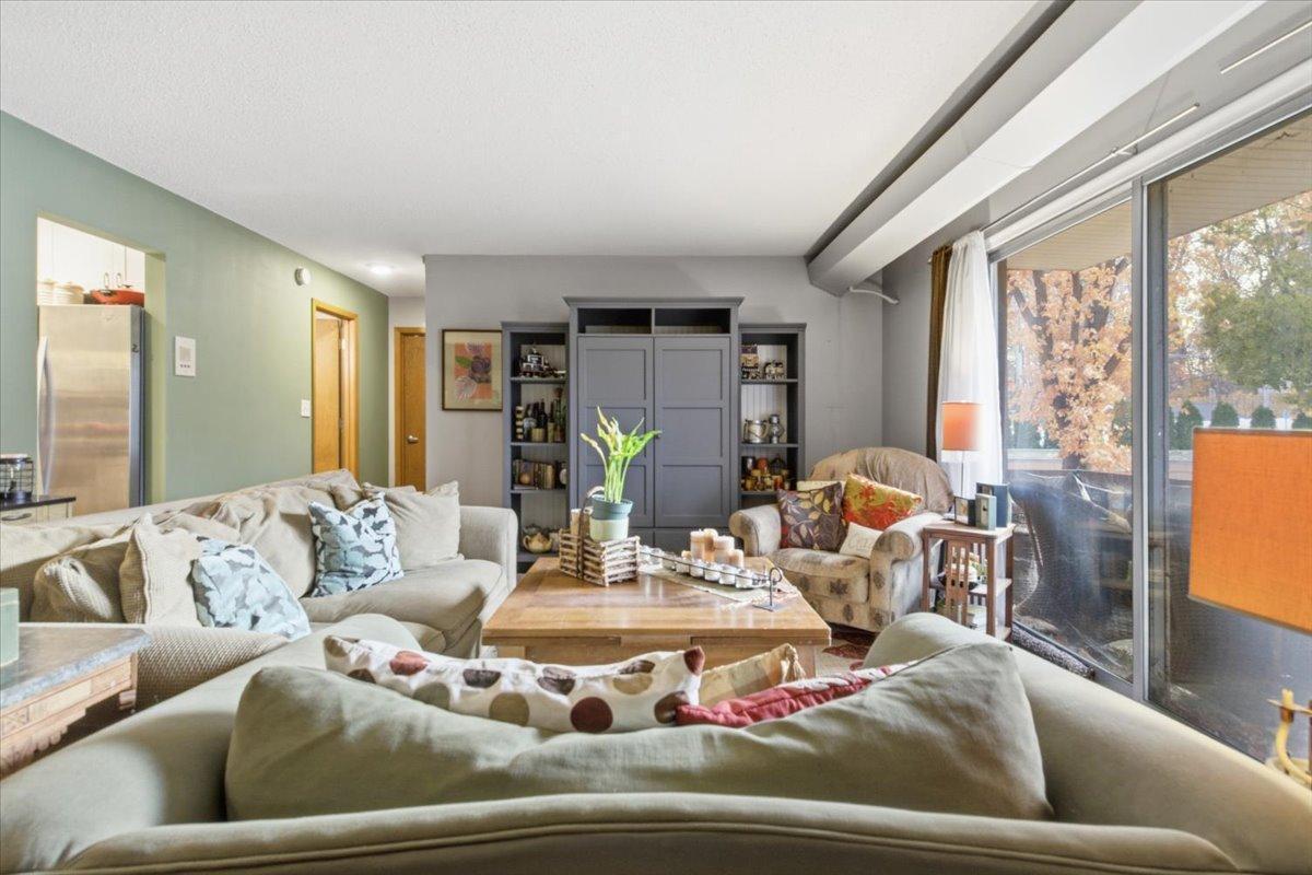 5440 Three Points Boulevard 523