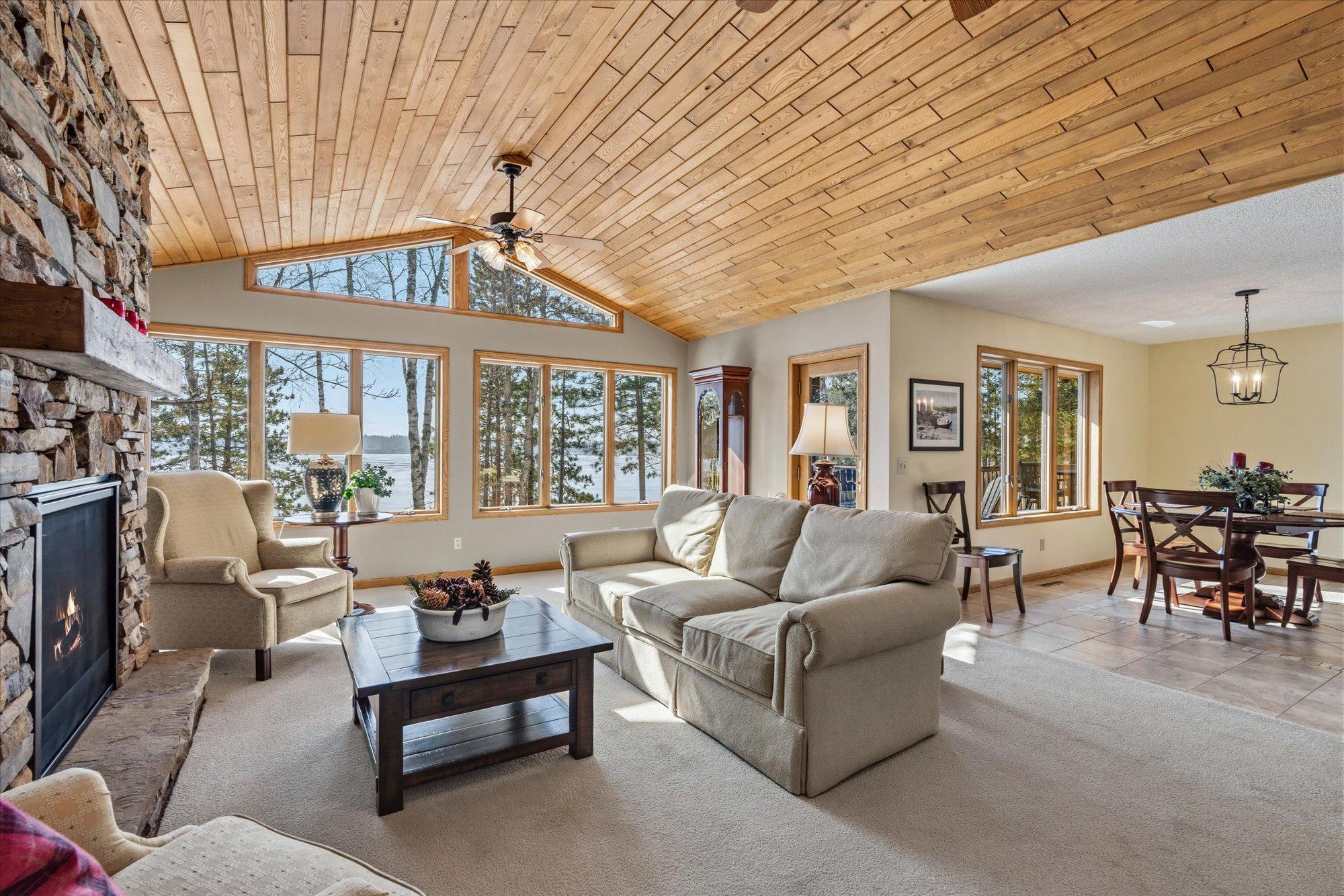 37595 Bonnie Lakes Road