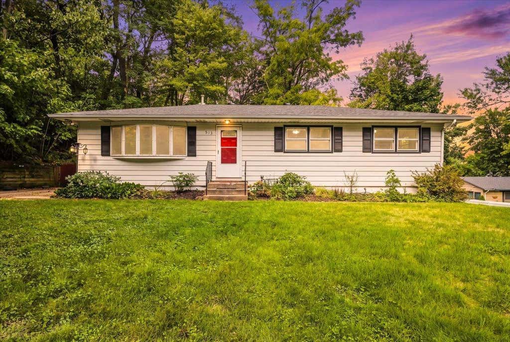 Photo of 513 7th Street, Hudson, WI 54016 (MLS # 7124367)