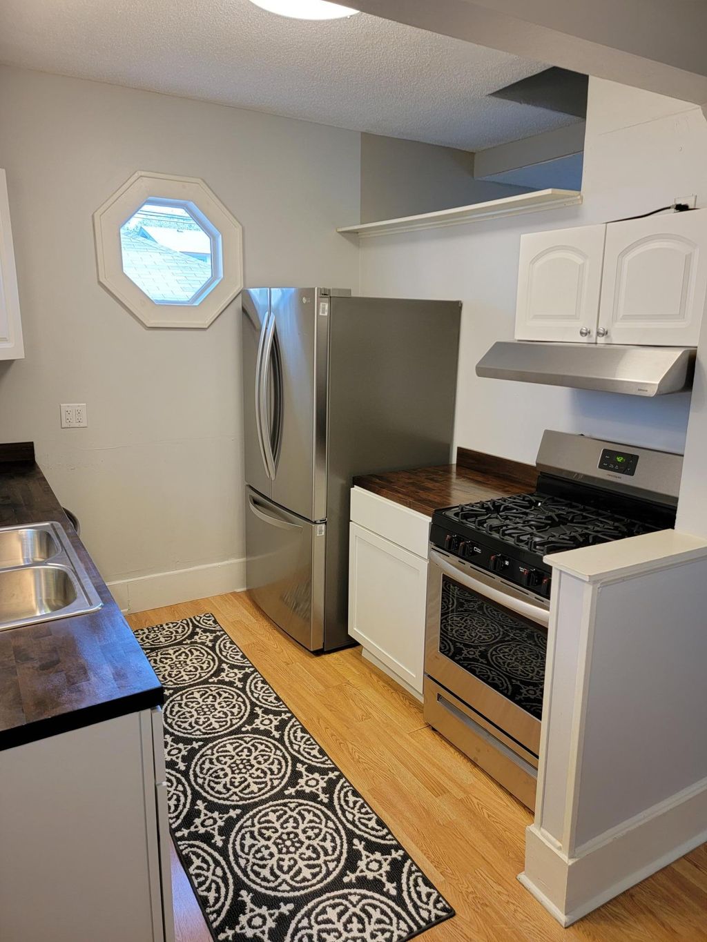 Photo of 258 Macalester Street, Saint Paul, MN 55105 (MLS # 7071923)