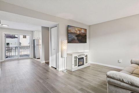 1479 Goodwin Avenue N Oakdale MN 55128