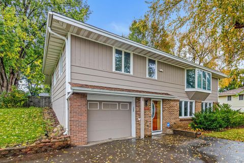 13817 Thomas Avenue S Burnsville MN 55337