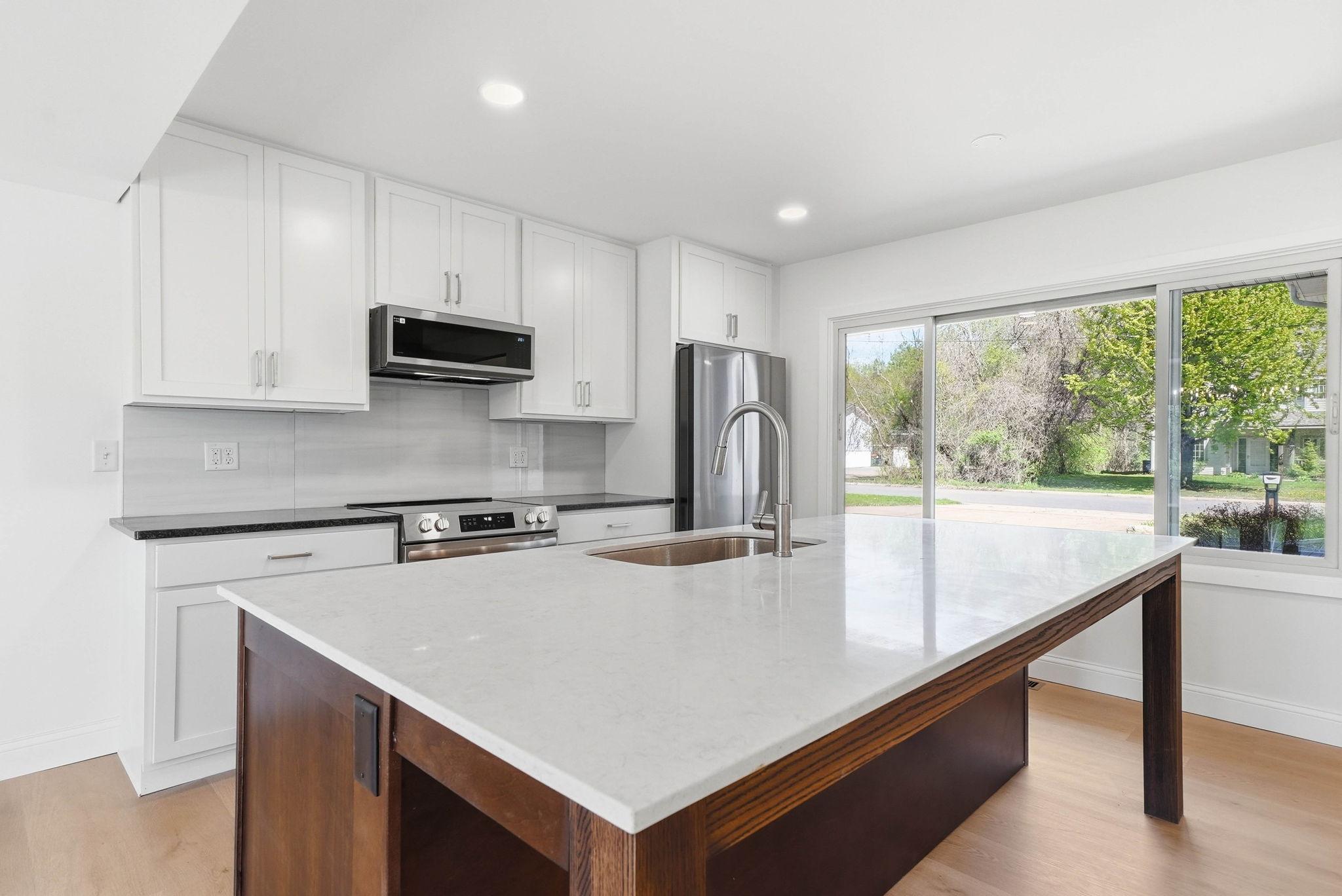 8504 Edison Street NE